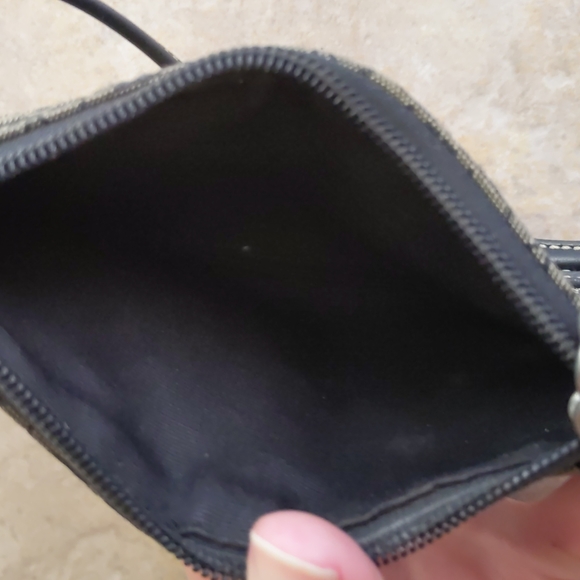 Vintage Coach Wristlet - Picture 5 of 5